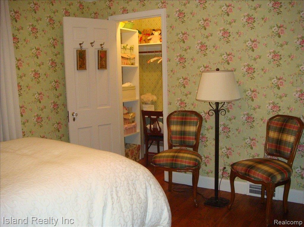 21005 Thorofare Road Grosse Ile, MI 48138 - Photo 16 of 25 DSC01840