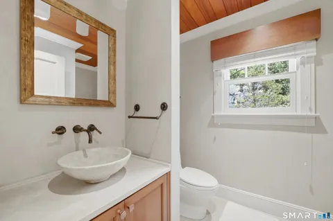 $2,795,000 | 21 Nearwater Lane, Darien, CT 06820