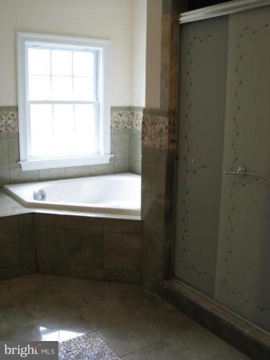 408 Marshall Road Southwest Vienna, VA 22180 - Photo 19 of 29 Master Bath #2