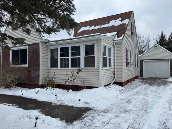 $225,900 | 7 McHenry Valley Road, Almond, NY 14804