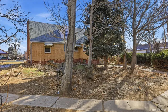 $425,000 | 501 North 6th Avenue, Brighton, CO 80601