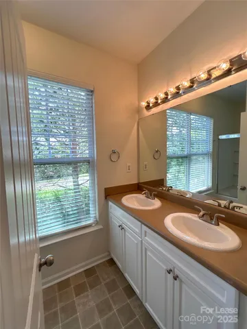 $1,950 | 15415 St Christopher Court, Charlotte, NC 28277