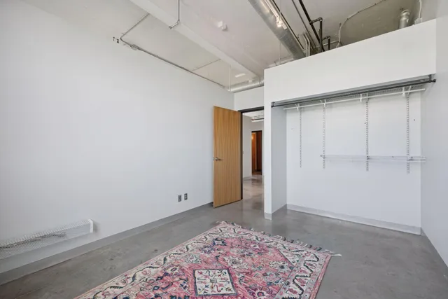 $2,850 | 730 Northeast Stinson Boulevard, Unit 414, Minneapolis, MN 55413