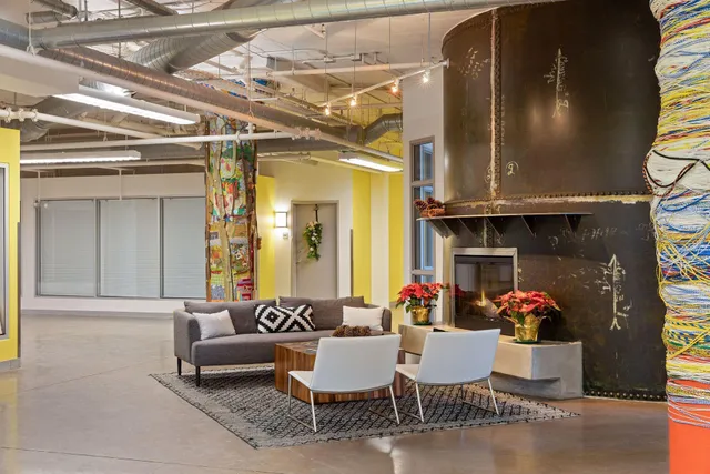 $2,850 | 730 Northeast Stinson Boulevard, Unit 414, Minneapolis, MN 55413