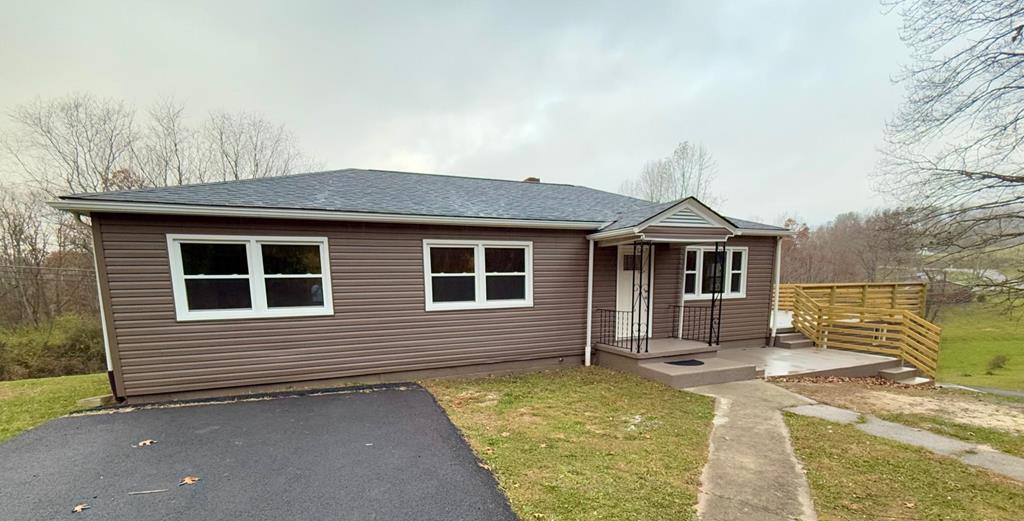 1734 Mt Horeb Road Princeton, WV 24739 - Photo 1 of 1 Gallery Image 1