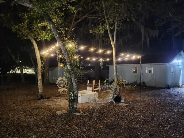 $1,800 | 5625 5th Street, Zephyrhills, FL 33542
