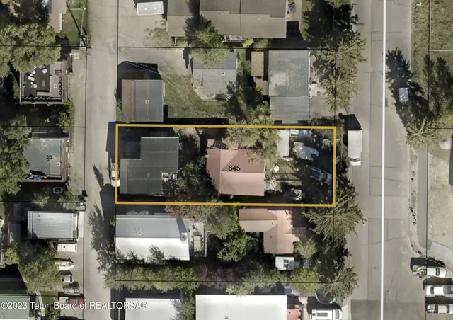 $2,150,000 | 645 South Glenwood Street, Jackson, WY 83001