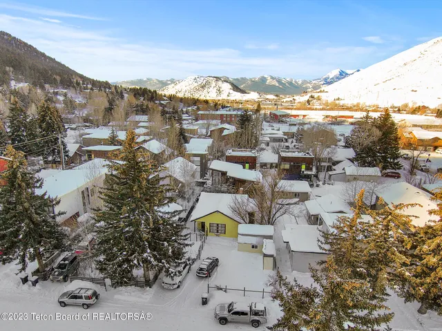 $2,150,000 | 645 South Glenwood Street, Jackson, WY 83001