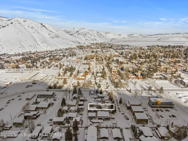 $2,150,000 | 645 South Glenwood Street, Jackson, WY 83001