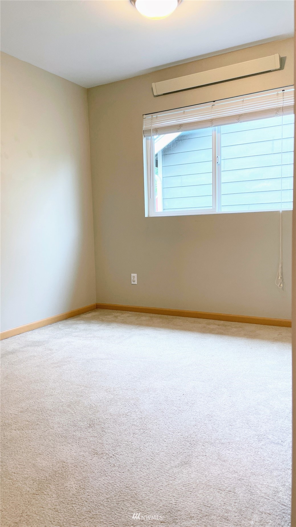 4422 Roxanna Loop Southeast Lacey, WA 98503 - Photo 17 of 18 Gallery Image 17
