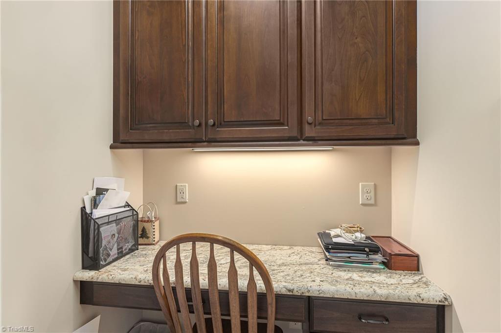 7850-7852 Sutter Road Greensboro, NC 27455 - Photo 26 of 47 Gallery Image 26
