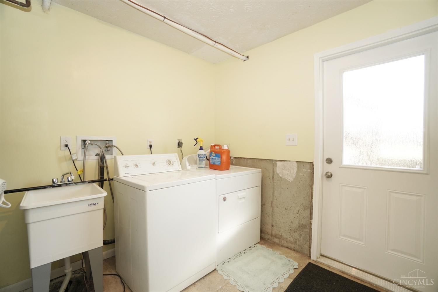 2390 Bell Road Hamilton, OH 45013 - Photo 22 of 35 Gallery Image 22