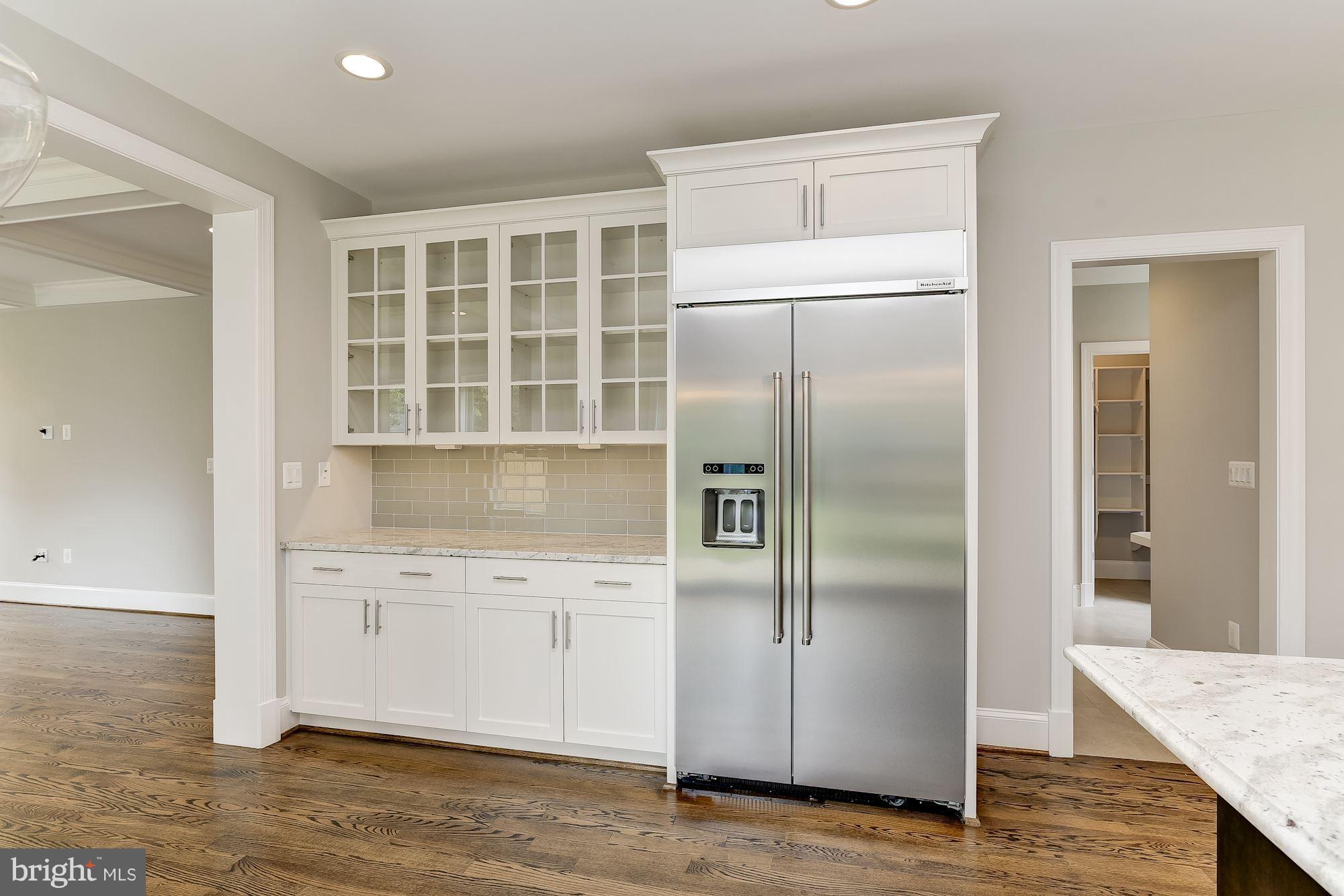 5914 Rolston Road Bethesda, MD 20817 - Photo 12 of 27 Kitchen