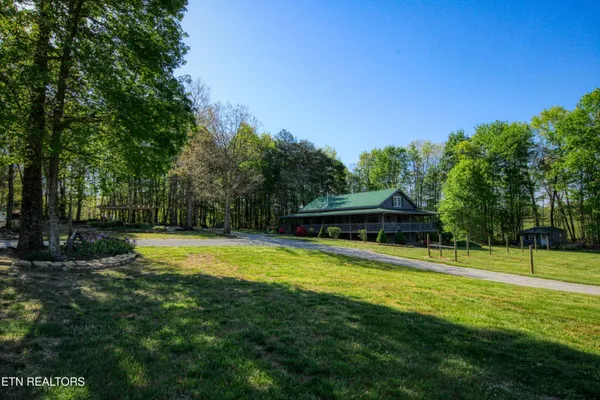 $795,000 | 147 Akers Chapel Loop, Jamestown, TN 38556