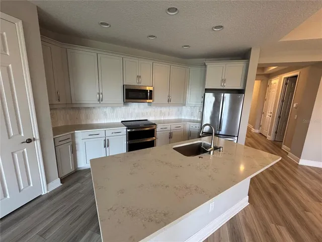 $2,900 | 931 Fernleaf Run, Bradenton, FL 34212