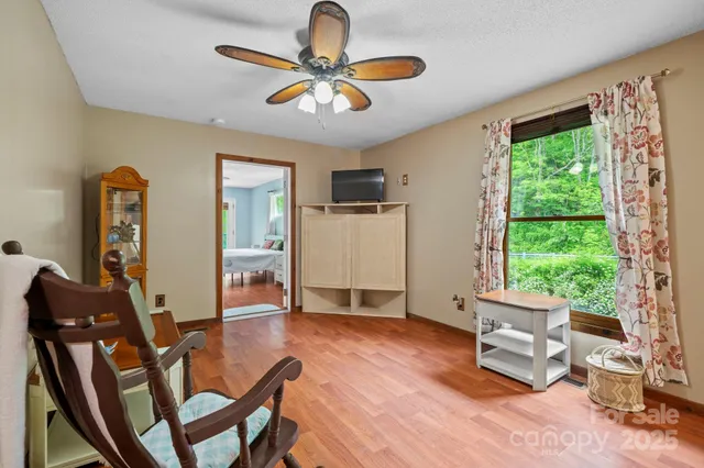 $399,000 | 14518 Big Laurel Road, Mars Hill, NC 28754