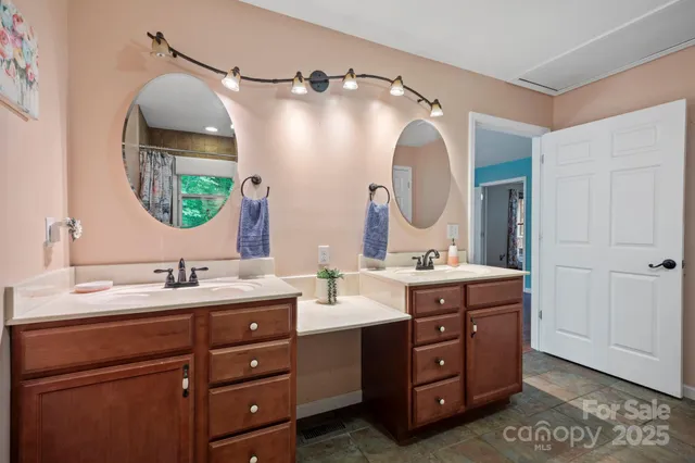 $399,000 | 14518 Big Laurel Road, Mars Hill, NC 28754