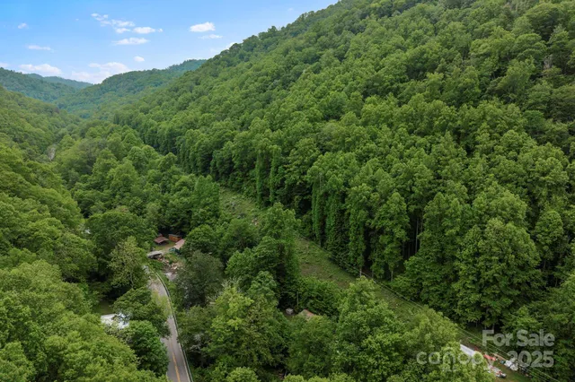 $399,000 | 14518 Big Laurel Road, Mars Hill, NC 28754