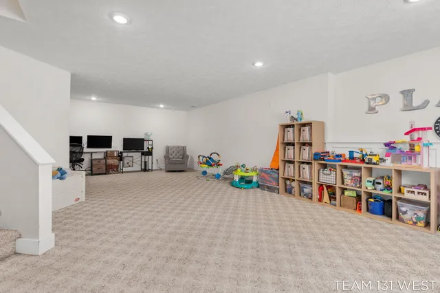 $345,000 | 3087 Riley Ridge Road, Holland, MI 49424