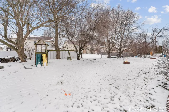 $345,000 | 3087 Riley Ridge Road, Holland, MI 49424