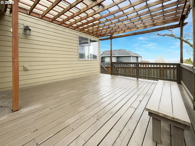 $650,000 | 15516 Southeast Evergreen Drive, Portland, OR 97236