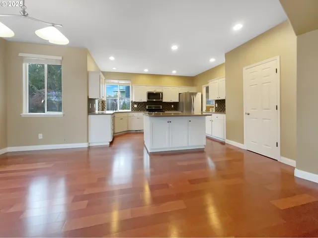 $650,000 | 15516 Southeast Evergreen Drive, Portland, OR 97236