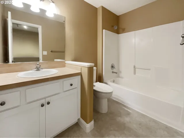 $650,000 | 15516 Southeast Evergreen Drive, Portland, OR 97236