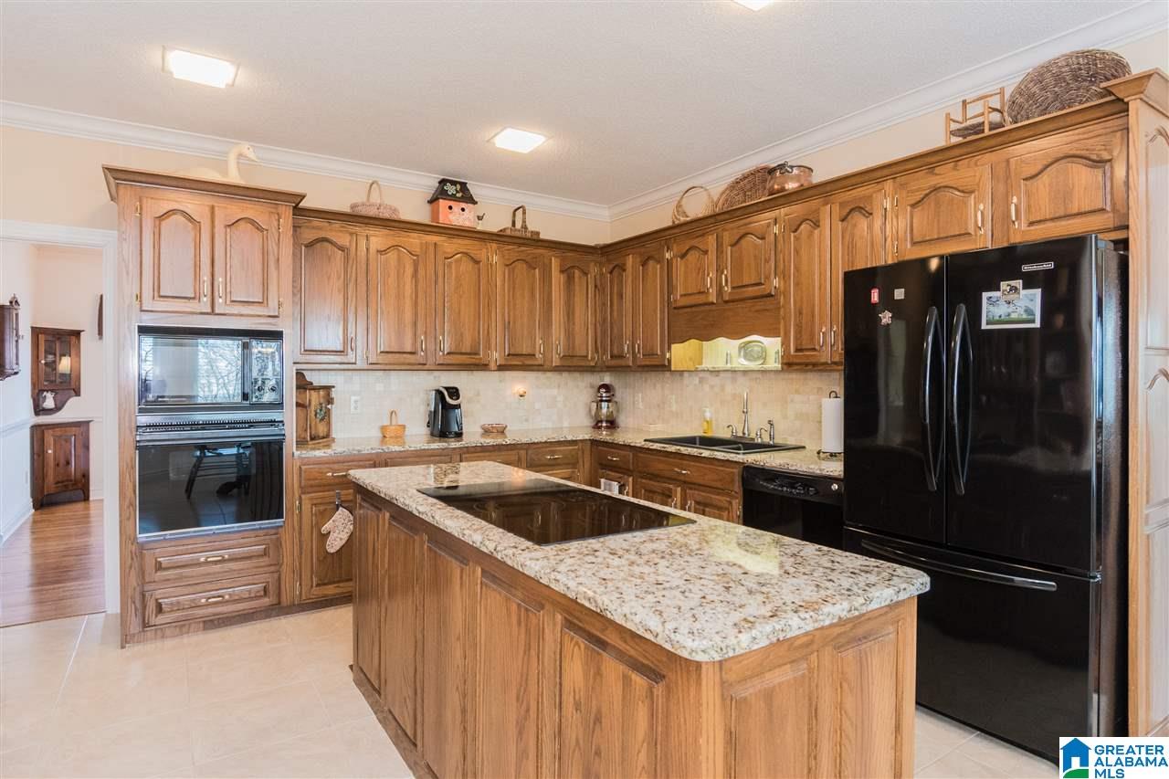 280 Shades Crest Road Birmingham, AL 35226 - Photo 9 of 41