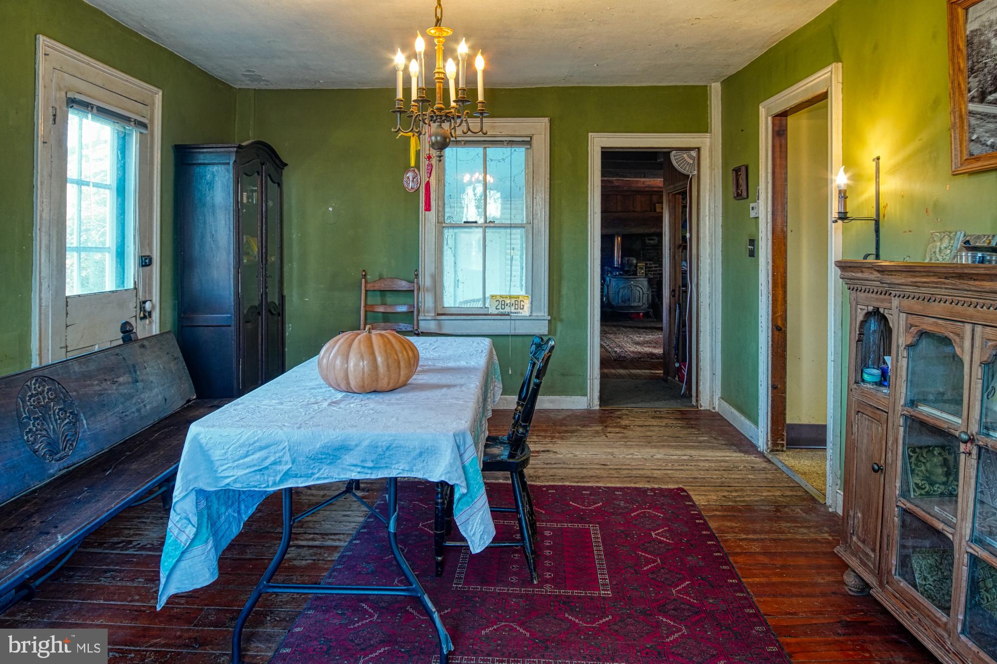258 Ellisdale Road Chesterfield, NJ 08515 - Photo 19 of 62