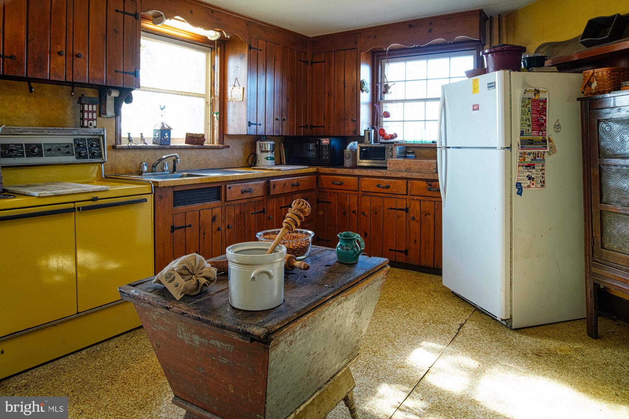 258 Ellisdale Road Chesterfield, NJ 08515 - Photo 22 of 62