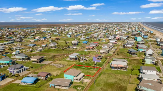 $150,000 | 1775 Pompano Lane, Crystal Beach, TX 77650