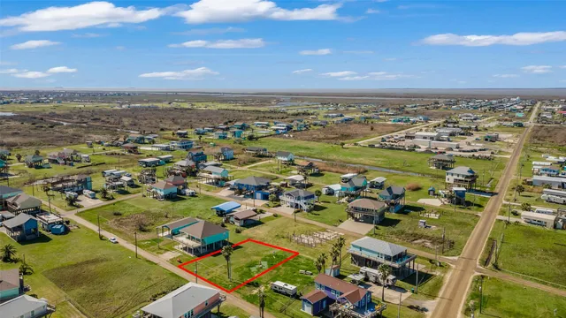 $150,000 | 1775 Pompano Lane, Crystal Beach, TX 77650