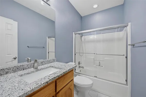 $1,995 | 2705 Cedar Park Drive, Sherman, TX 75090