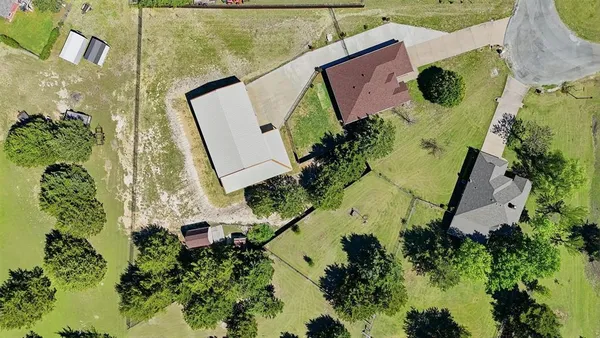 $1,995 | 2705 Cedar Park Drive, Sherman, TX 75090