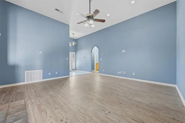 $1,995 | 2705 Cedar Park Drive, Sherman, TX 75090