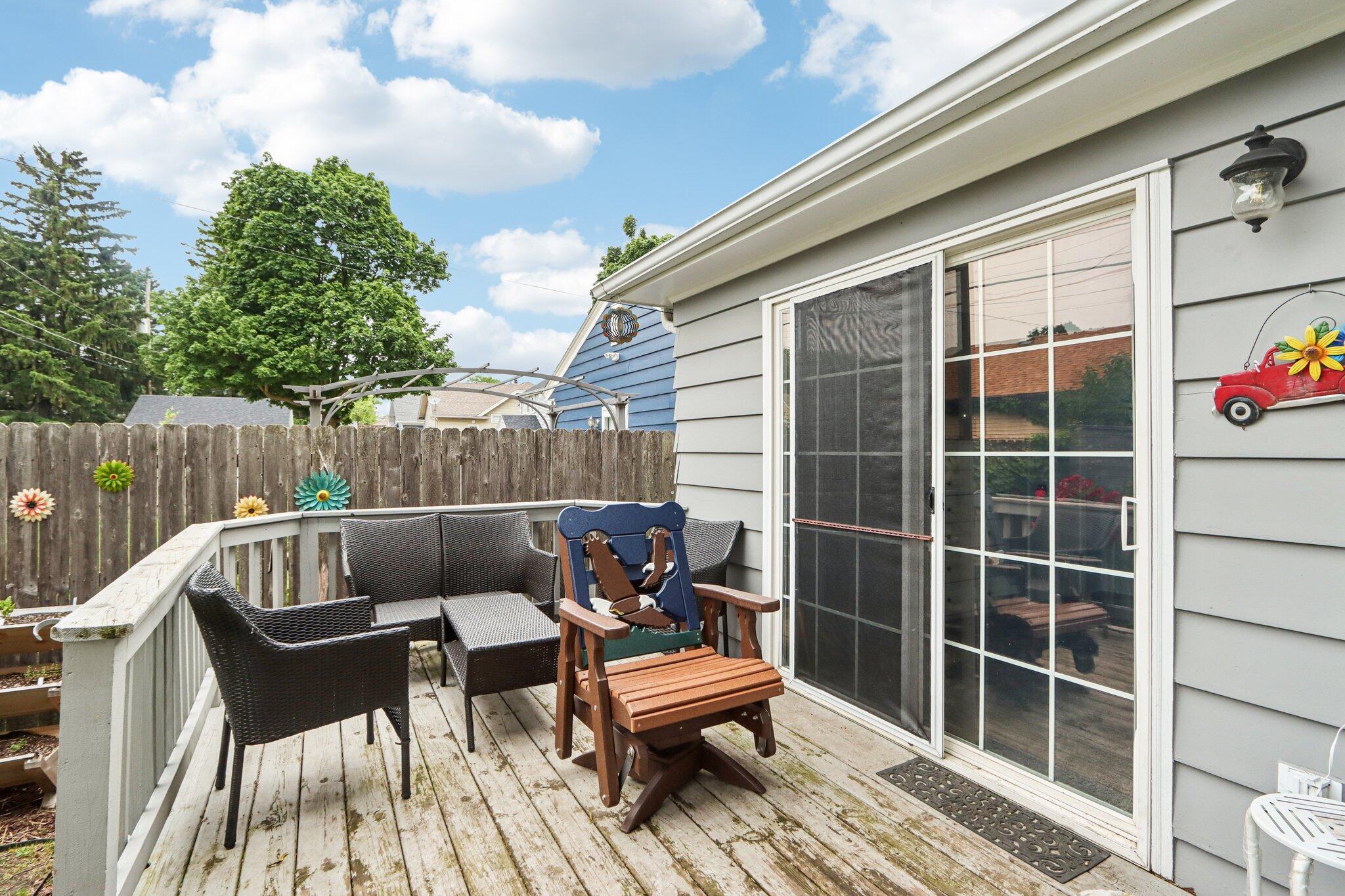 1104 Lathrop Avenue Racine, WI 53405 - Photo 22 of 22 42-web-or-mls-Lathrop Ave-S2606-042