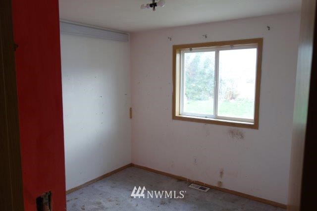 214 Nugget Road Gold Bar, WA 98251 - Photo 8 of 25
