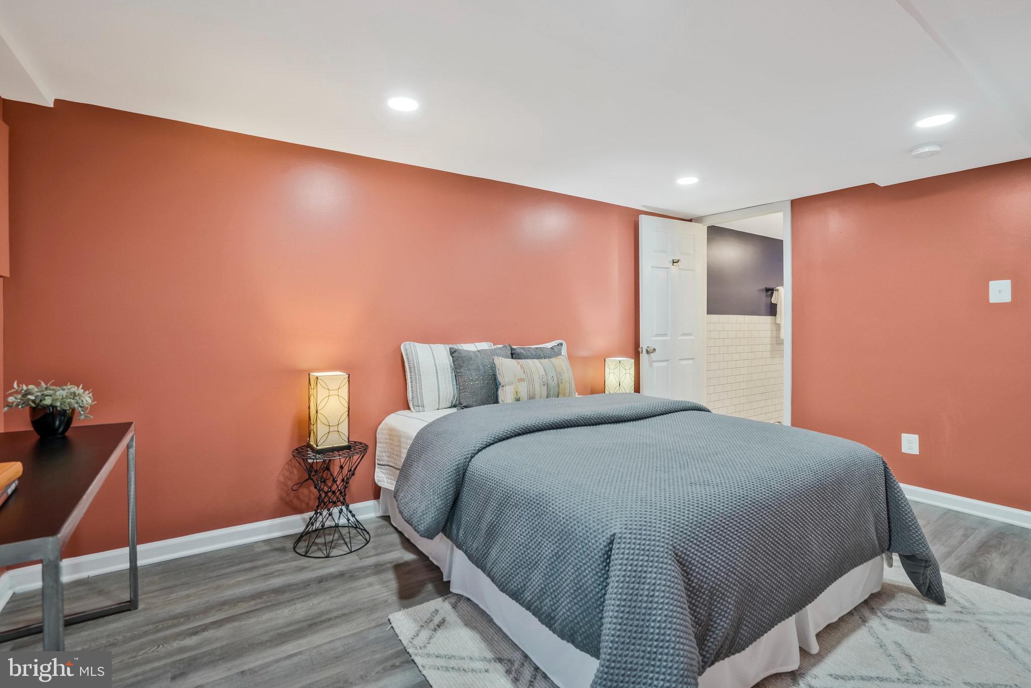 6436 Elmdale Road Alexandria, VA 22312 - Photo 32 of 46 Gallery Image 32