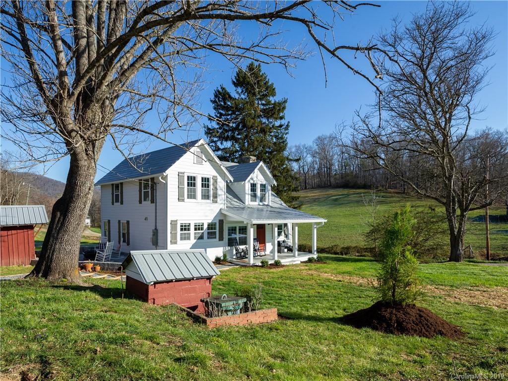 895 Murray Road Canton, NC 28716 - Photo 1 of 30