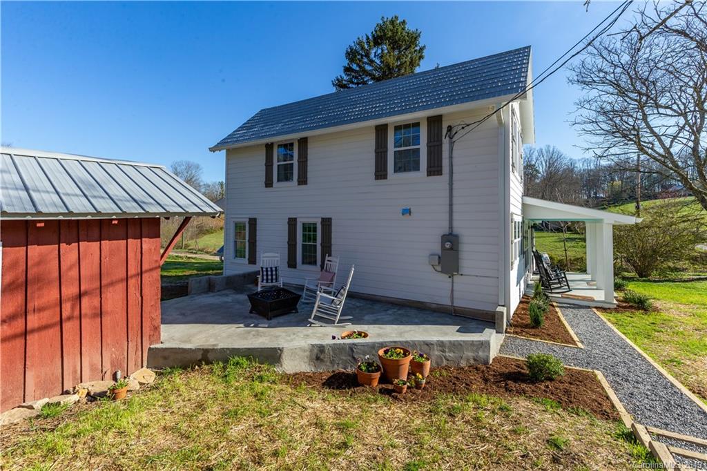895 Murray Road Canton, NC 28716 - Photo 23 of 30