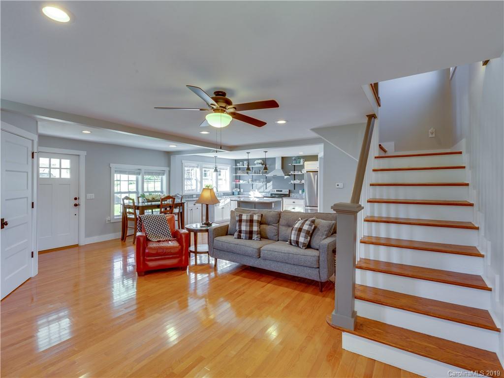 895 Murray Road Canton, NC 28716 - Photo 7 of 30