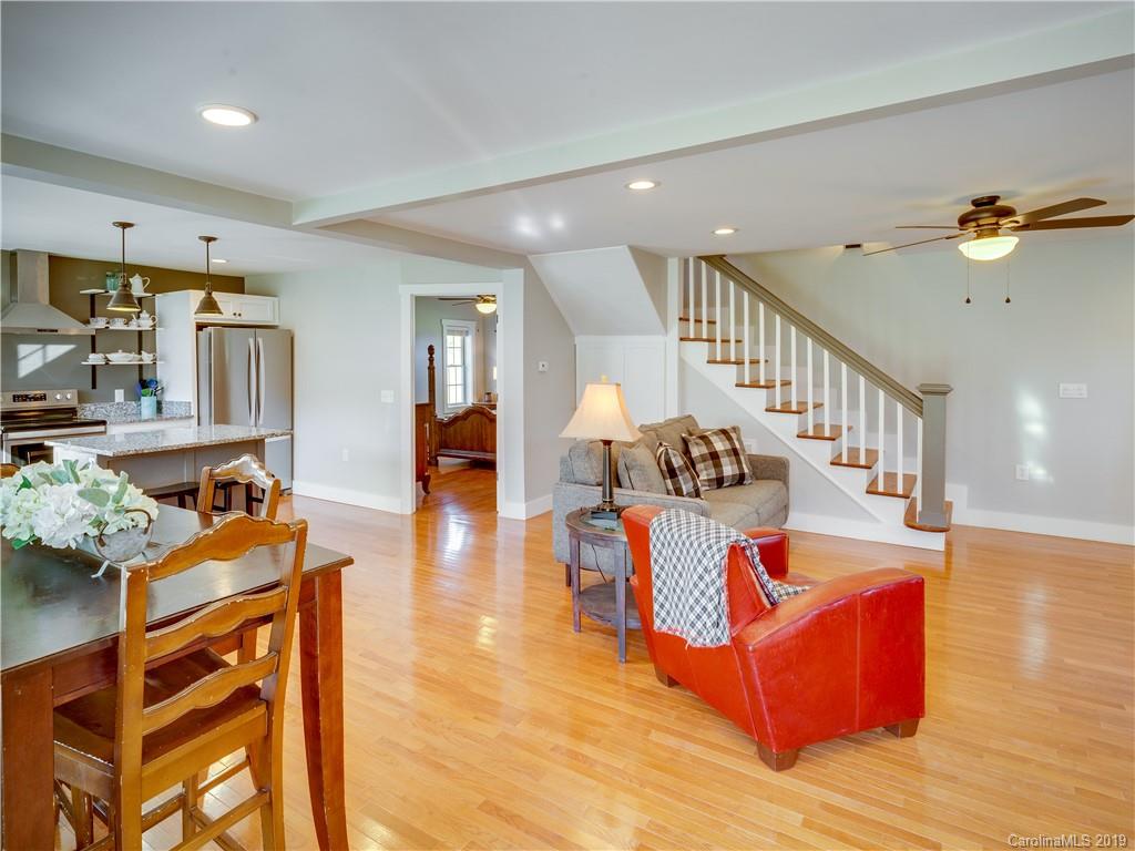 895 Murray Road Canton, NC 28716 - Photo 8 of 30
