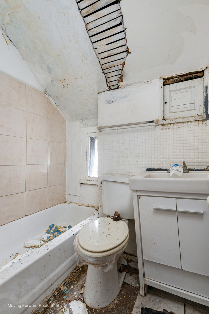 5538 South Perry Avenue Chicago, IL 60621 - Photo 21 of 38