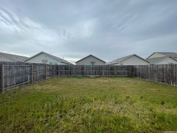 $1,650 | 5836 Antonio Place, Seguin, TX 78155