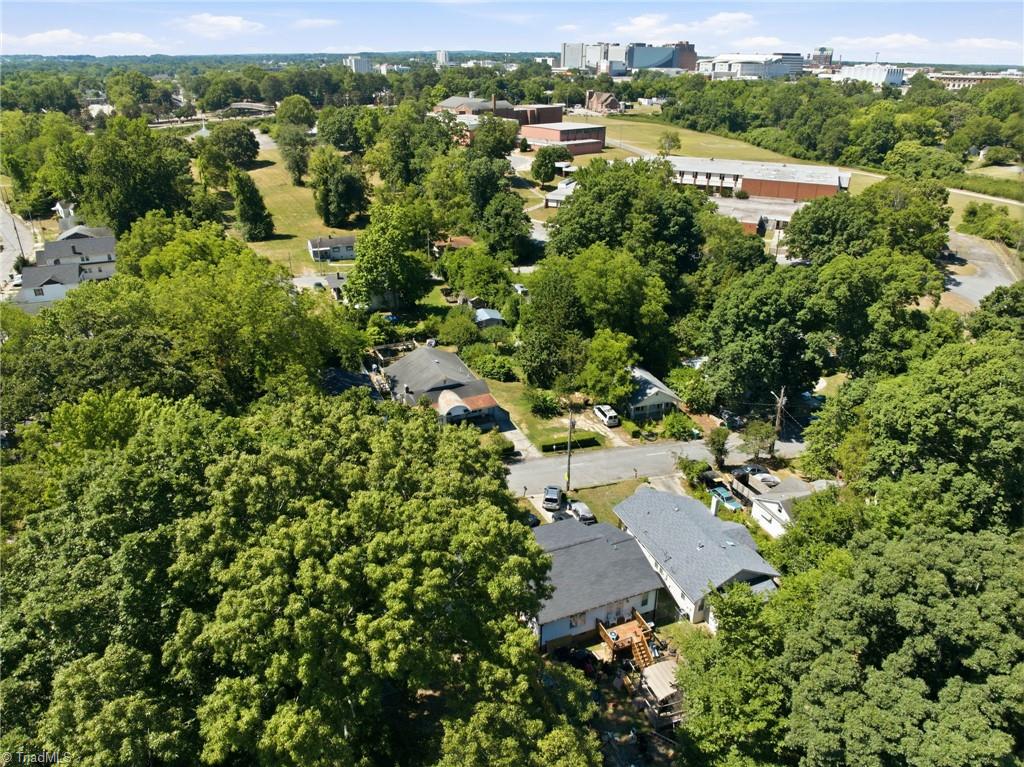 1207 Day Place High Point, NC 27260 - Photo 31 of 34