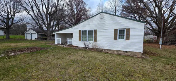 $94,900 | 1218 Glenburn Road, Linton, IN 47441