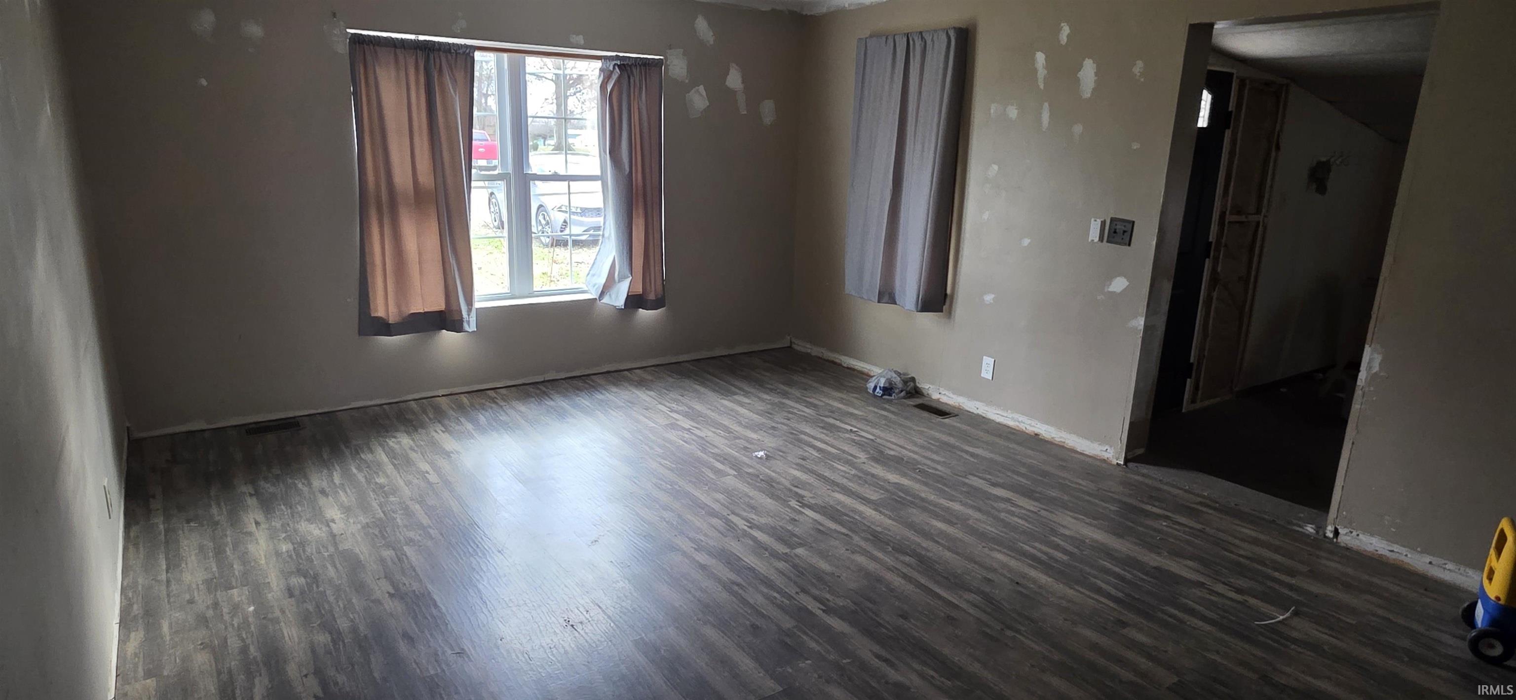 1218 Glenburn Road Linton, IN 47441 - Photo 11 of 16