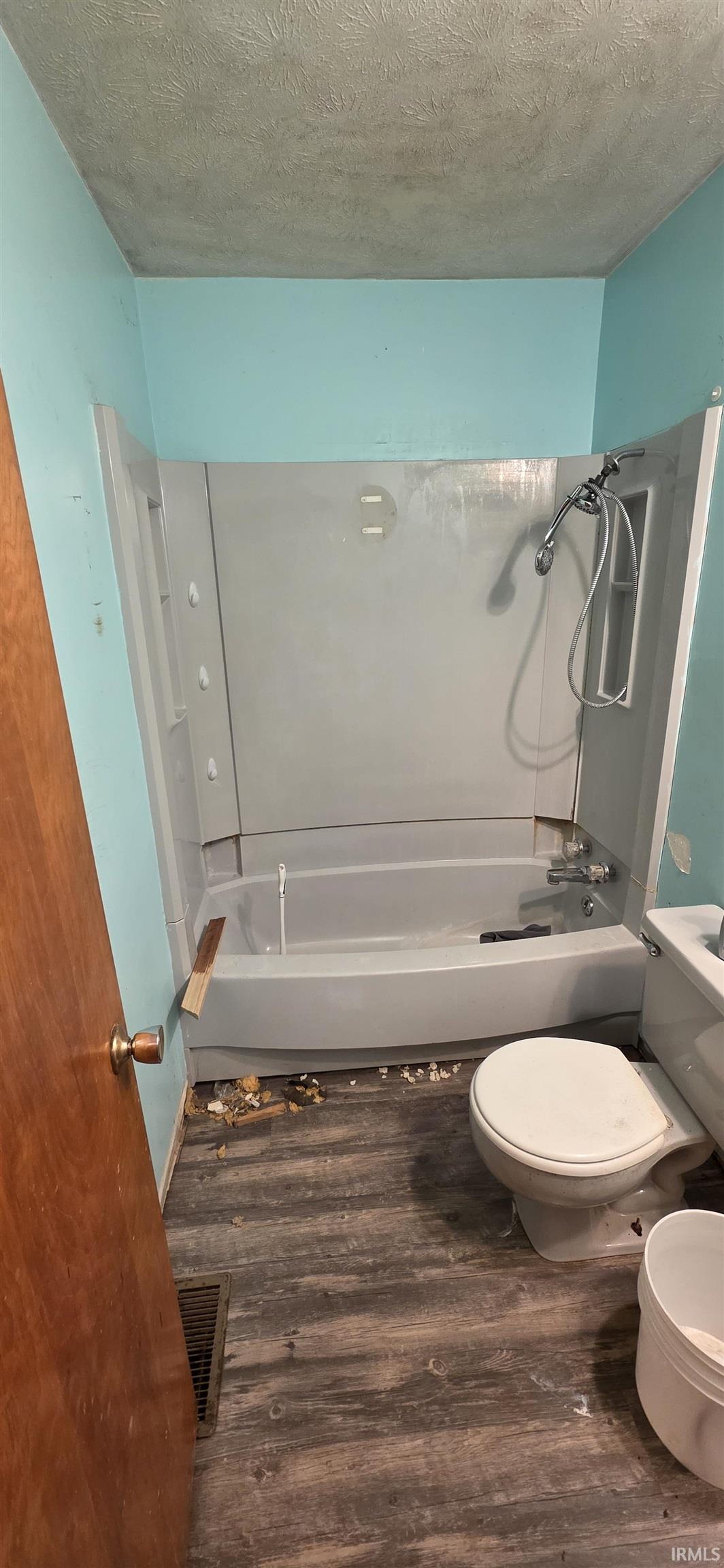 1218 Glenburn Road Linton, IN 47441 - Photo 7 of 16