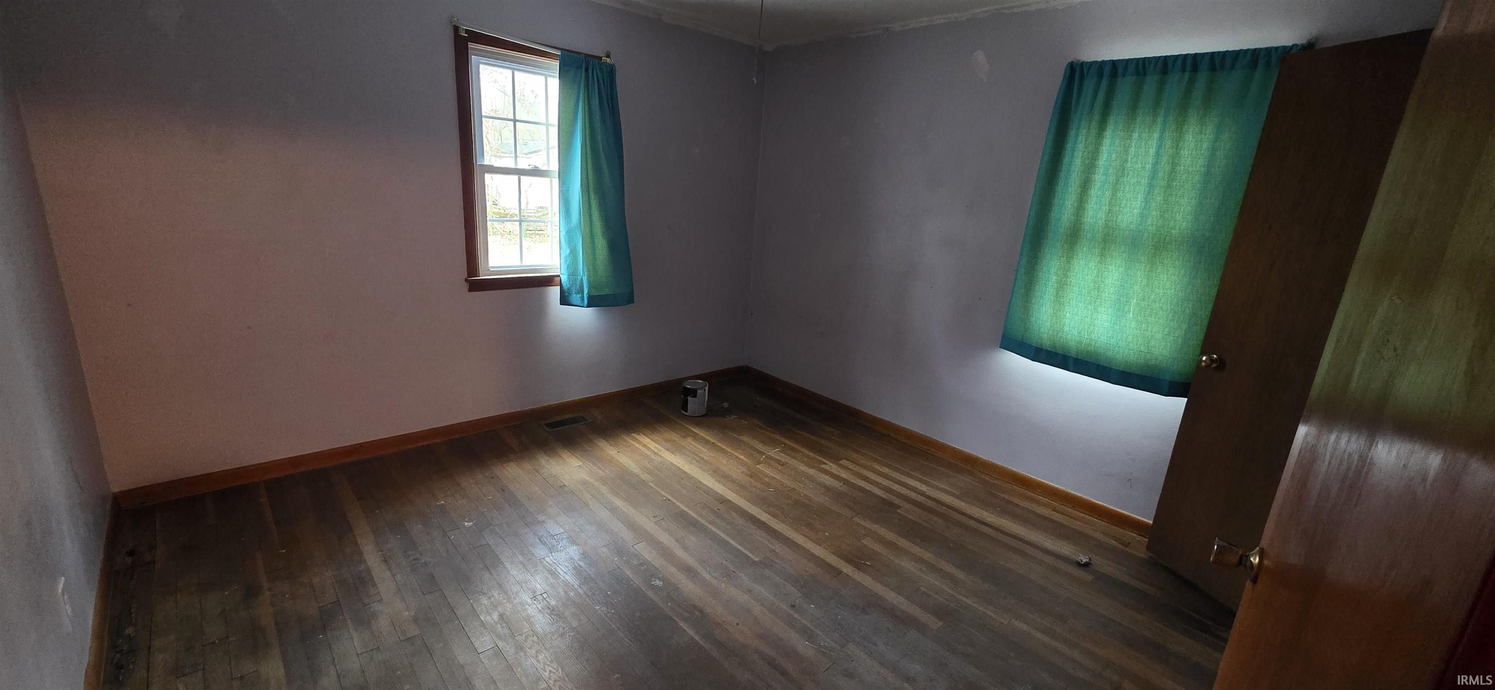 1218 Glenburn Road Linton, IN 47441 - Photo 9 of 16