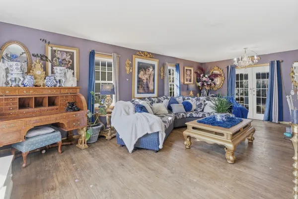 $344,900 | 732 North Fordham Avenue, Aurora, IL 60506